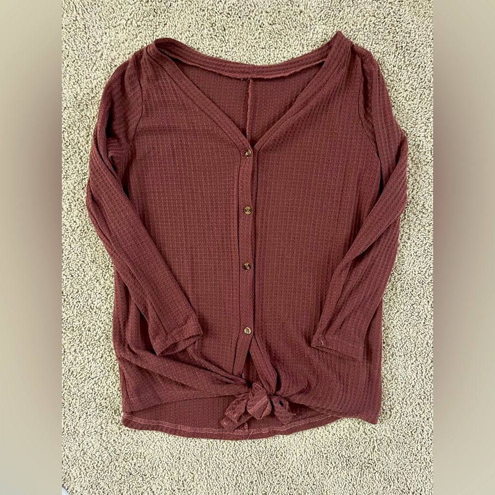 Women’s Knot Tie Shirt